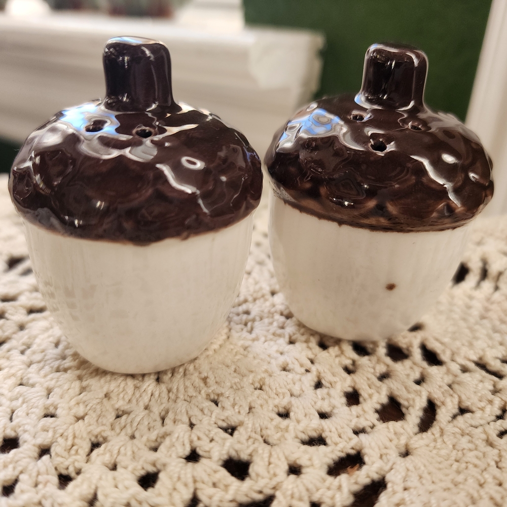 Ceramic Acorn Salt and Pepper Shakers